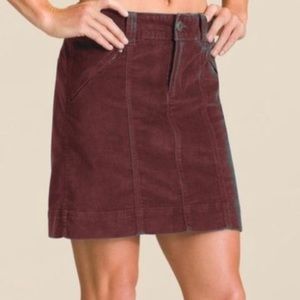 Athleta Roseville Skirt 4 Cherrywood